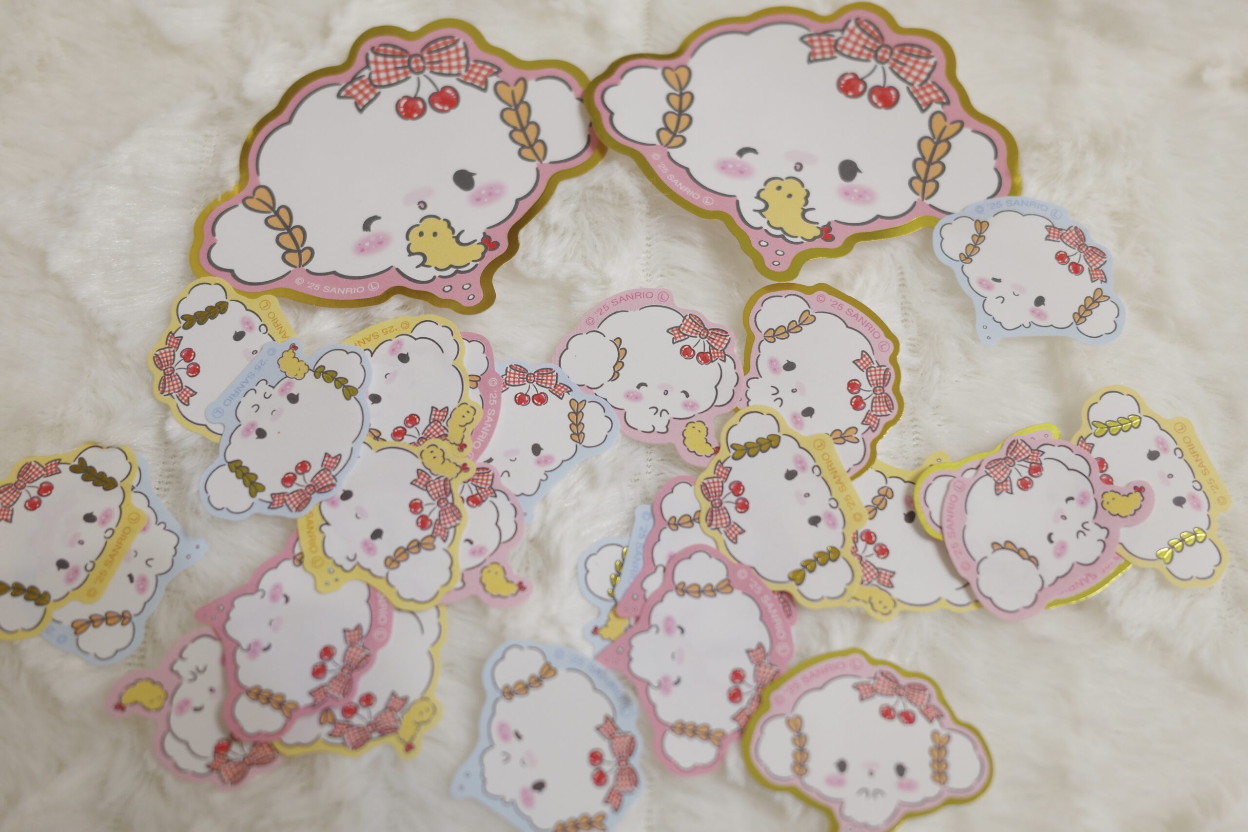 フレークシール（こぎみゅん）※筆者私物